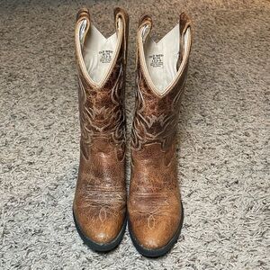 Old West Cowboy Kids' Round Toe Boots - Distressed Brown Style 8175 Sz 12